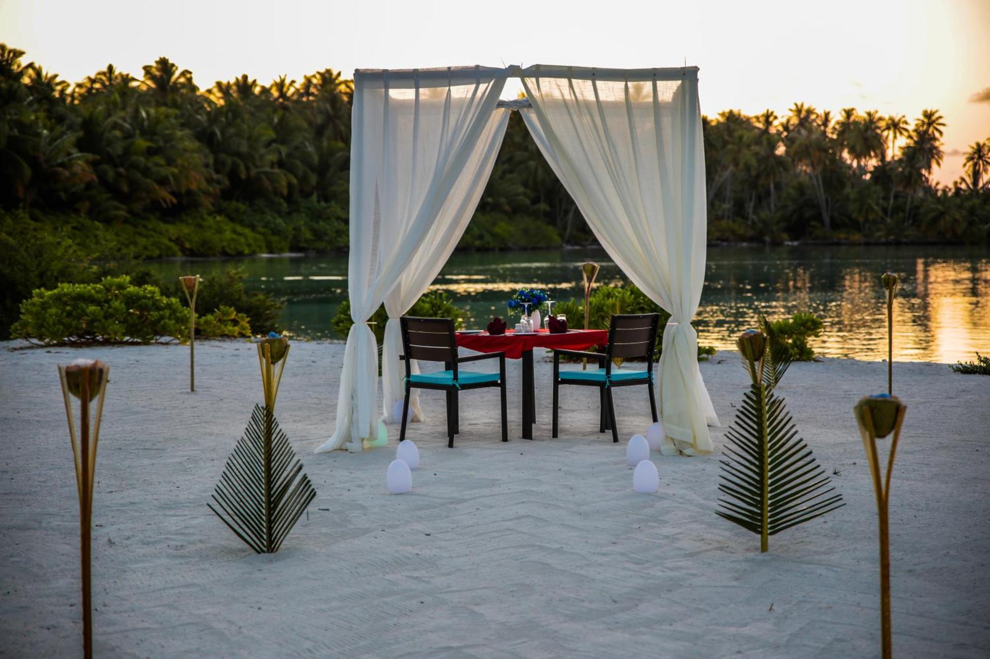 Rahaa Resort Maldives Fonadhoo Экстерьер фото